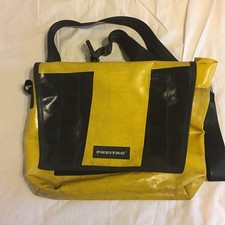 RARA BORSA MESSENGER A