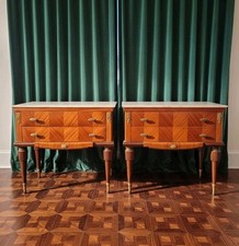 Coppia Comodini Vintage, Stile