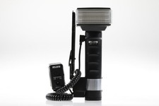 METZ Mecablitz 45 CT-1 con Mecamat 45-20