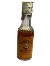 Mignon miniature Old Grand Dad