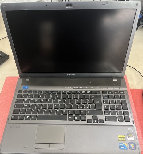 Sony vaio pcg - 16^, i7