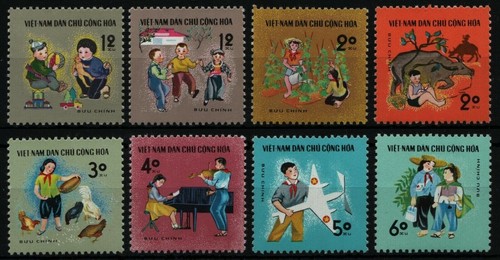 Vietnam 1970 giochi bambini - vietnam,