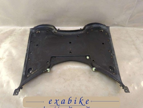 Element plastique pour - element, peugeot