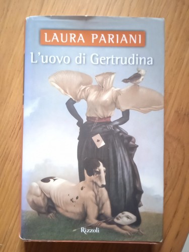 Uovo gertrudina laura - di, gertrudina,