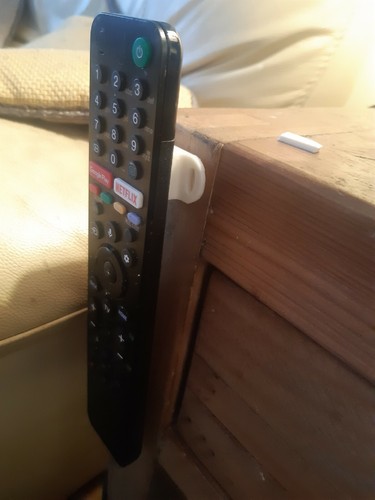 Supporto telecomando bianco
