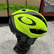 ARO5 99469 Oakley Caschi