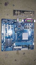 Carte mere GIGABYTE