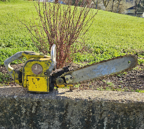 Mcculloch chainsaw w - 33, w/
