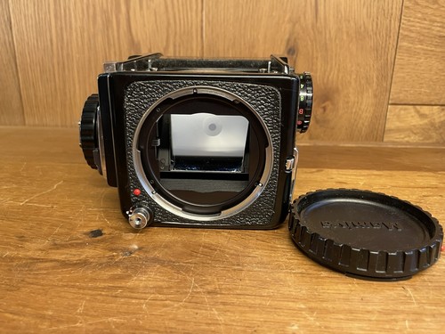 Read near mint - *read, mamiya
