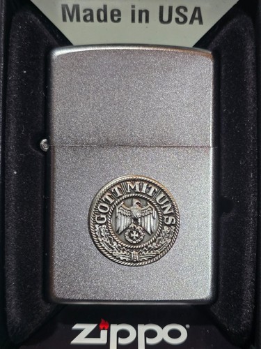 Zippo gott mit custom pin - gott,