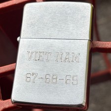 Accendino ZIPPO Vietnam 67 68