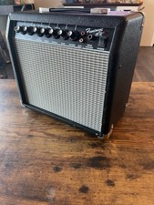 Fender Frontman 15R