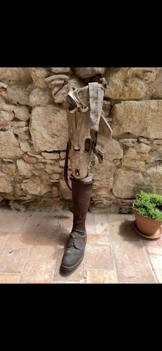 Prothèse jambe bois ww1 - prothèse,