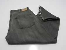 Donna Levis Signature gamba