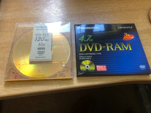 Due dischi dvd ram - due,