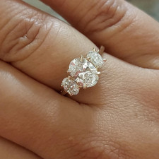 Anello di fidanzamento in oro