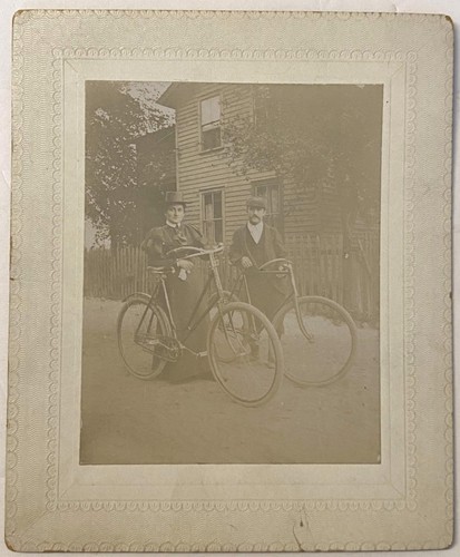 1897 antica cartolina - , armadio