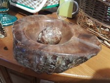 posacenere alabastro con uovo