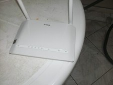 2 X D-Link Wireless DSL-2750B