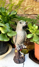 Statua di pappagallo