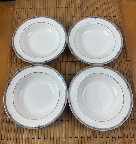 Set soup bowls wedgwood - of, 4
