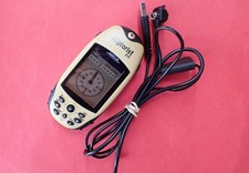 Pacchetto GPS portatile Magellan eXplorist 210 con cavo di trasferimento dati