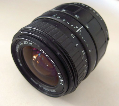 Sigma zoom f 2 - sigma,