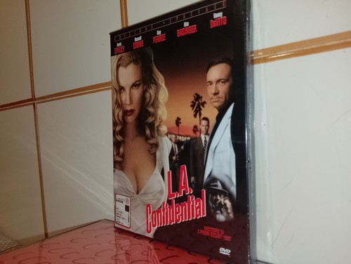 Confidential snapper dvd - confidential,