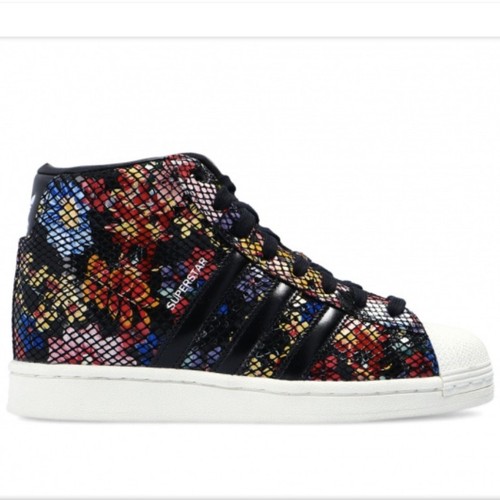 Nuovo adidas originals - nuovo,