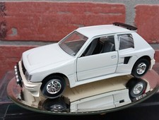 Burago Peugeot 205 Turbo 1:25