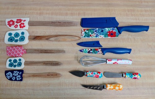 Lotto utensili cucina donna - lotto,