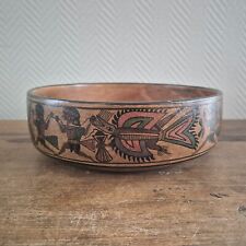 Ciotola in ceramica dipinta a