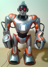 WOWWEE ROBOT UMANOIDE