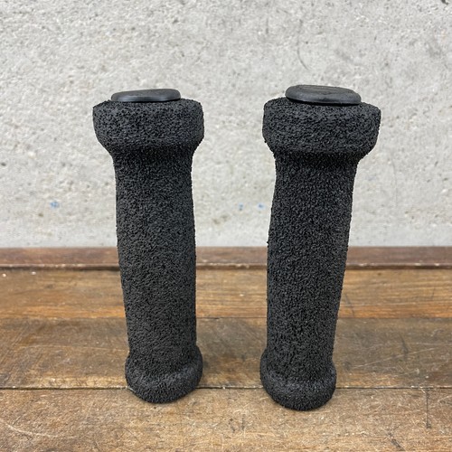 Vintage grab foam grips - vintage, on