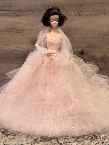 Barbie nella pietra seta - barbie,