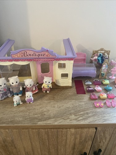 Sylvanian families boutique - families,