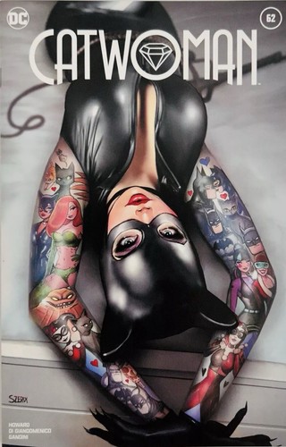 Abito commerciale tatuaggio