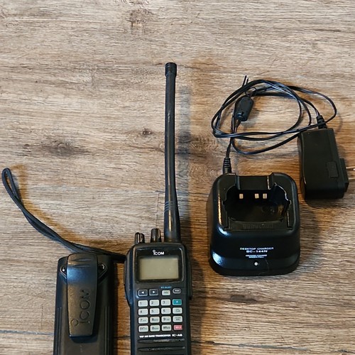 Icom vhf air band radio - icom,