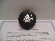 Sean Kuraly Autographed Signed