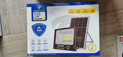 Faro con pannello solare - , da