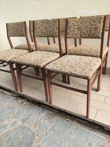 Serie sei sedie scandinave - di,