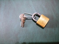 Lucchetto di sicurezza rettangolare ad arco corto Viro 25mm