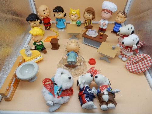 14x snoopy peanuts figurine - peanuts,