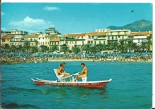 Loano (SV) Spiaggia dal Mare, Pattino "Ass. Italiane Scuole Nuoto" e Vela 2 cart