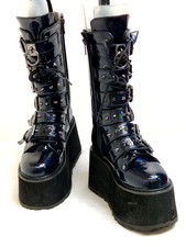 Stivali donna Demonia platform