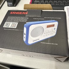 Radio Sangean PR-D18