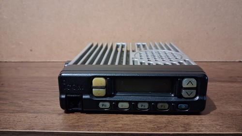 Icom f410 uhf - icom,