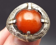 Meraviglioso anello antico