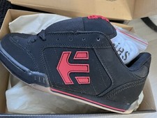 Etnies sneakers skateboard