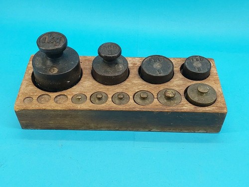 Vecchi pesi ottone - vecchi, ottone/ferro